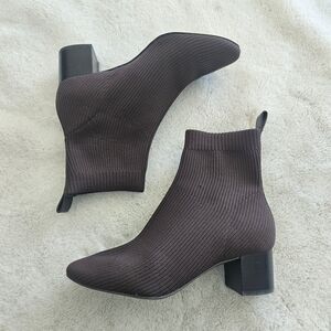 Everlane Dark Brown Ankle Booties Sock Boots Stretchy Black Brown Ankle Boot